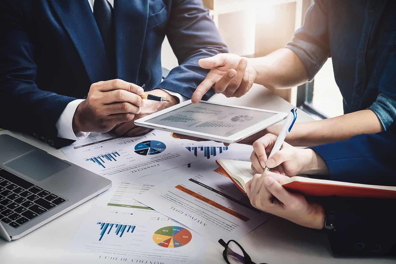 Systematyczne badanie opinii uczestników wydarzeń pozwala ulepszyć przyszłe projekty eventowe